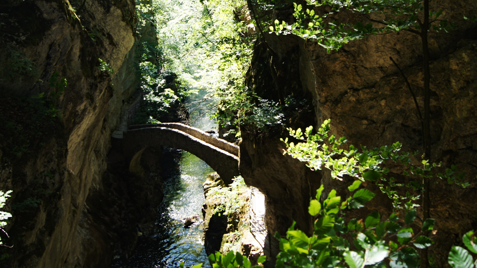 Randos par des gorges