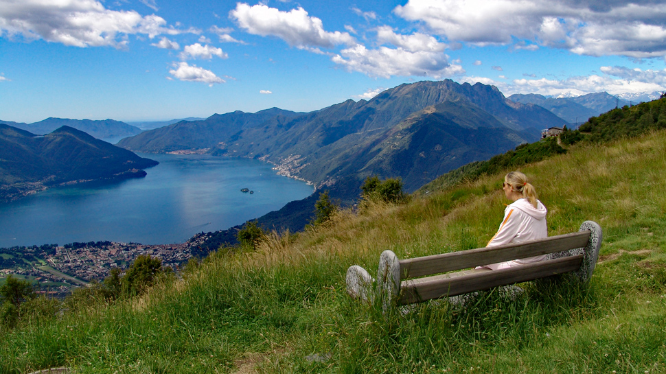 Touren in der Region Ascona-Locarno - Ausblick von der Alpe Cardada auf den Lago Maggiore