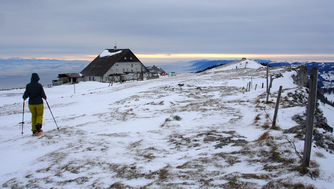 Der Chasseral zählt zu den beliebtesten Zielen bei Schneeschuhwanderungen im Jura.