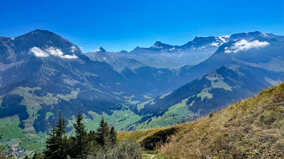 Bei den Wanderungen rund um Adelboden kann man grandiose Ausblicke geniessen.