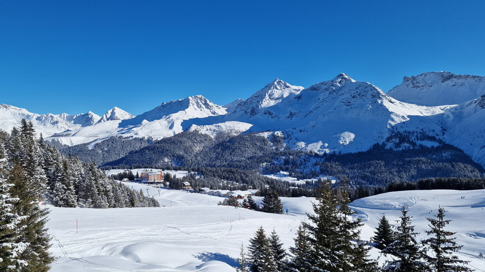Winterwanderung über die Prätschalp nach Innerarosa